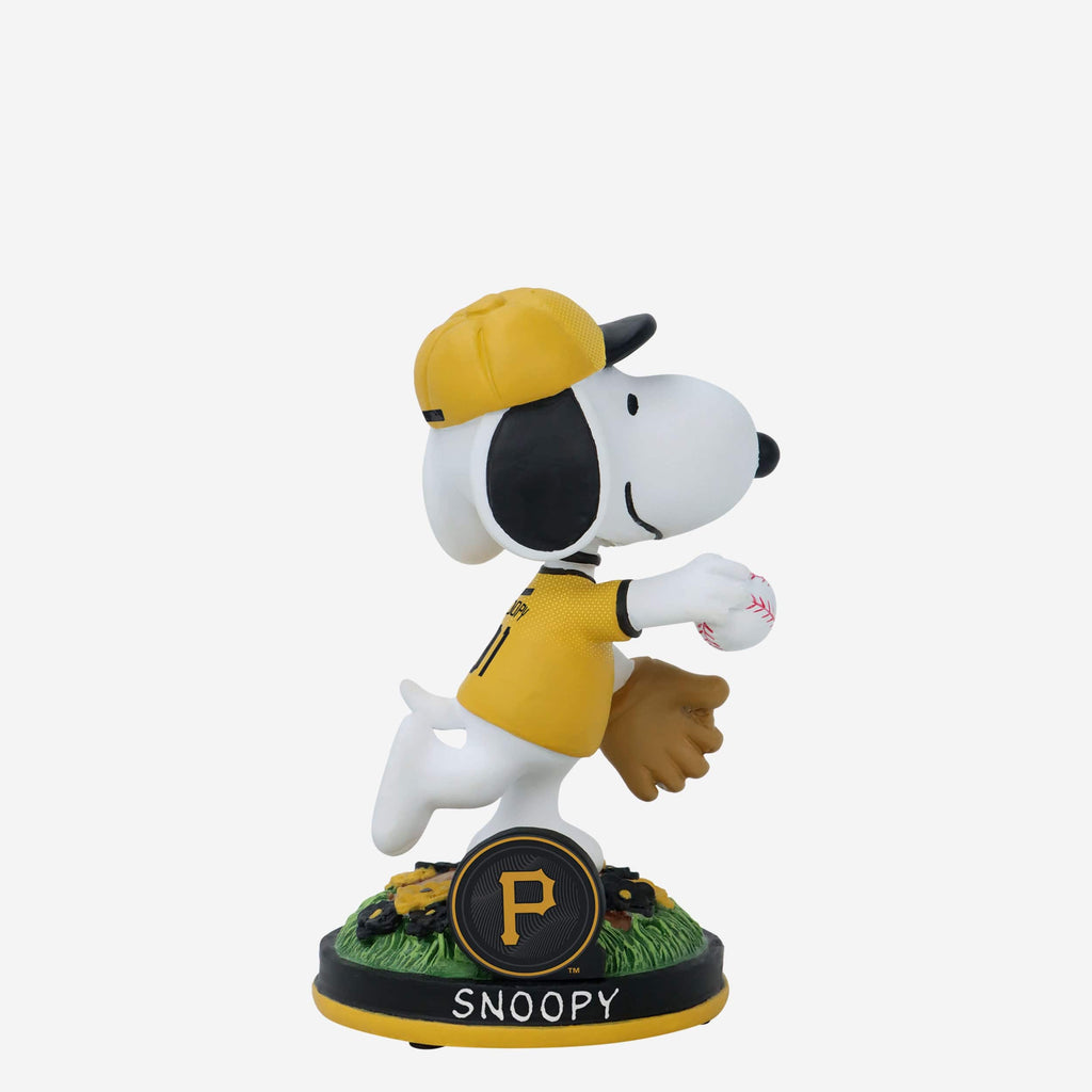 Pittsburgh Pirates Snoopy Peanuts City Connect Bobblehead