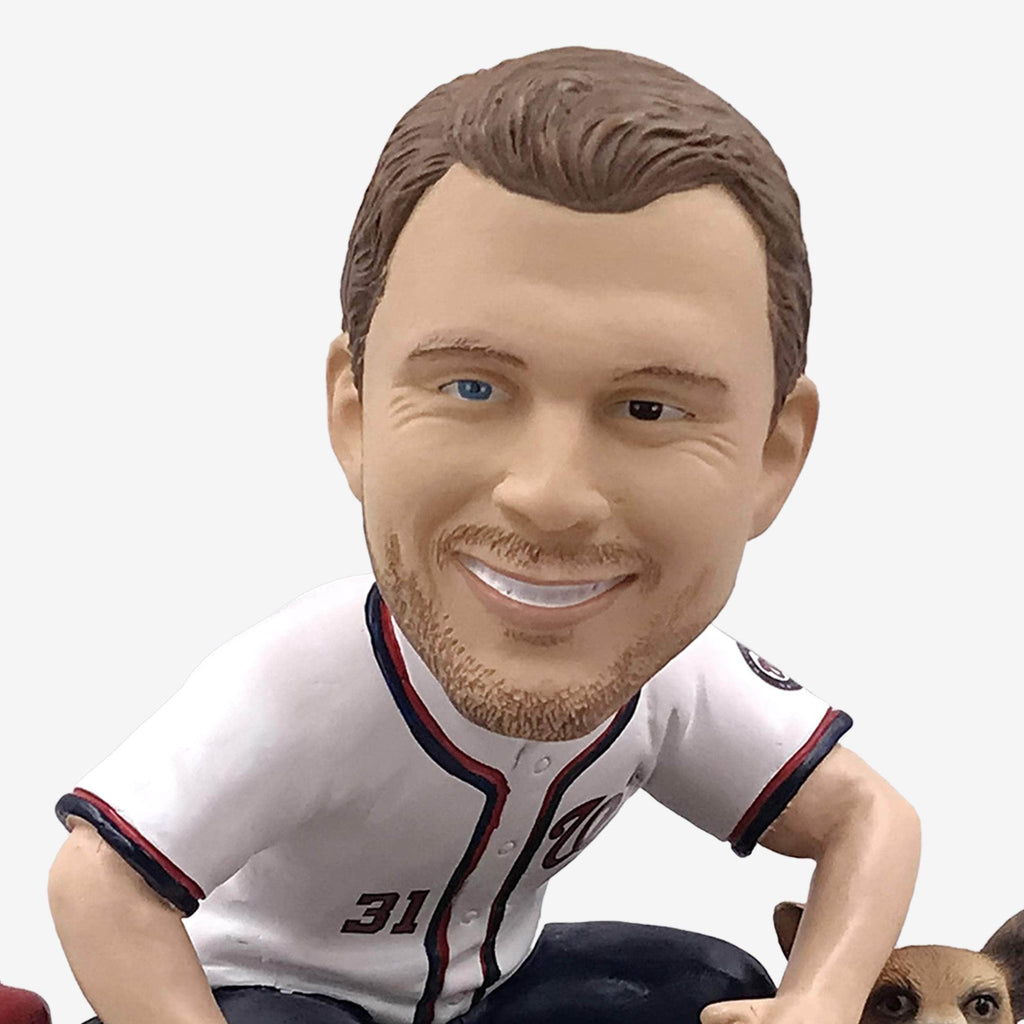 New Nationals bobblehead released of Max Scherzer with his four dogs