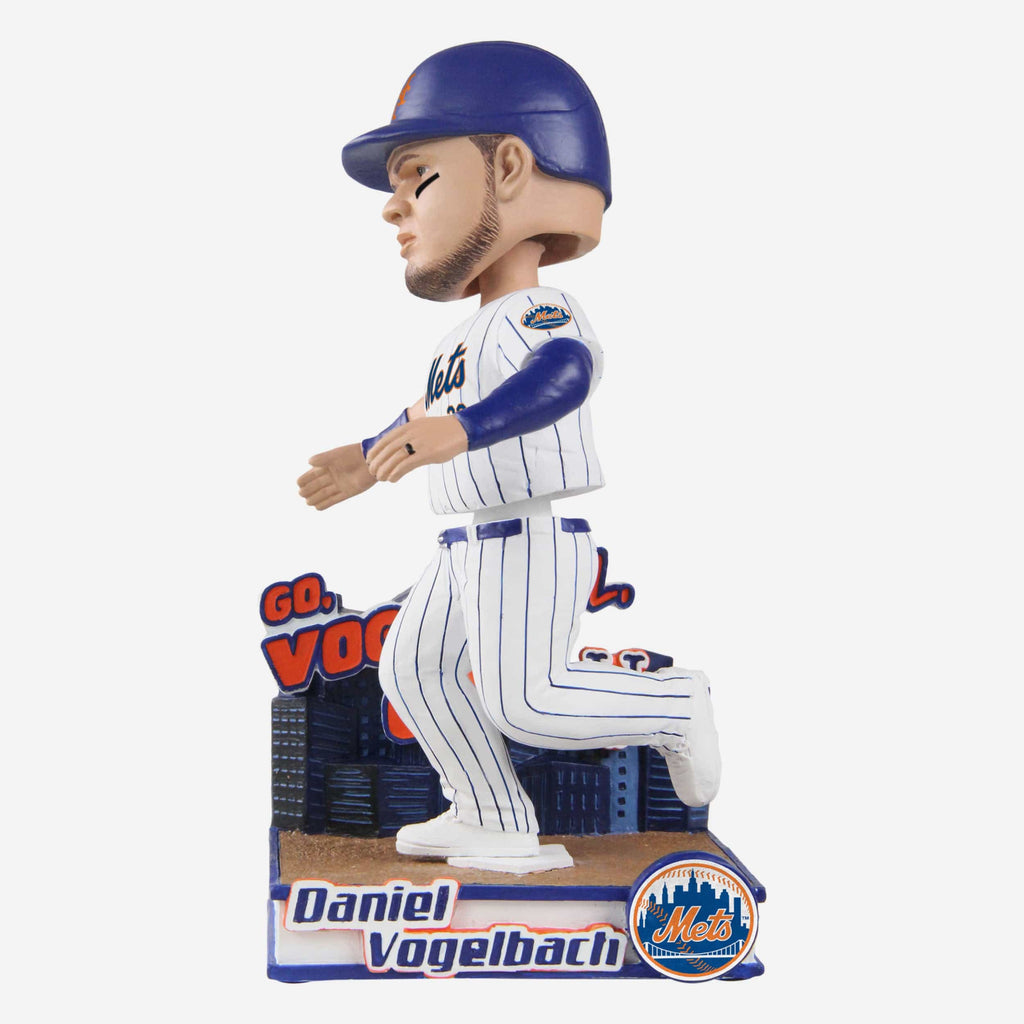 2023 Topps #147 Daniel Vogelbach - New York Mets