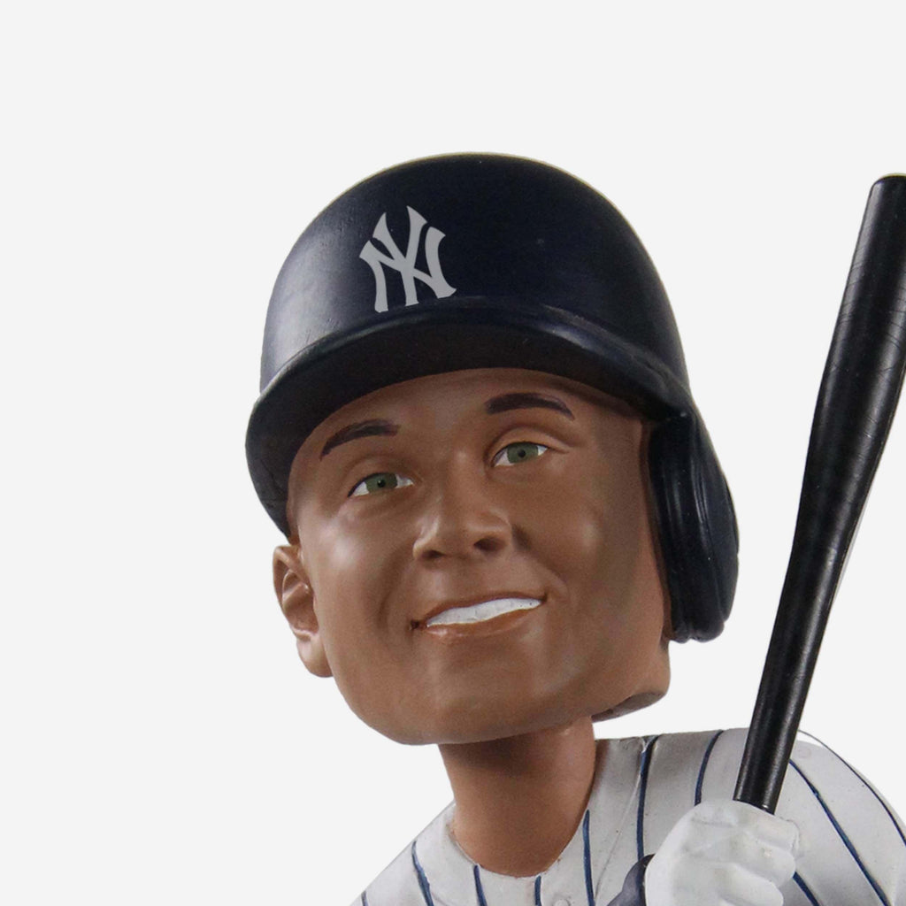 Derek Jeter (Pinstripes) New York Yankees Bobblehead Limited Edition MLB  Bobble at 's Sports Collectibles Store