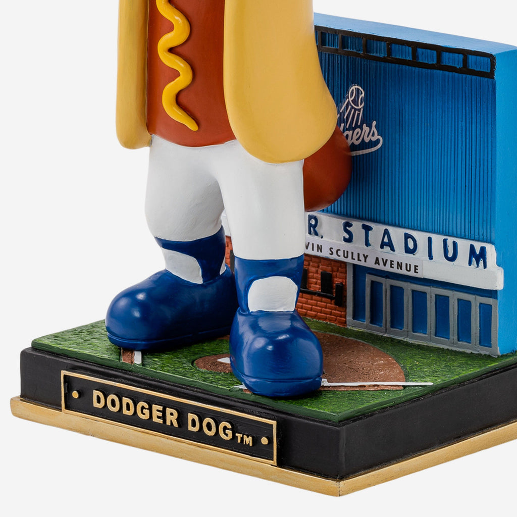Dodger Dog Los Angeles Dodgers Thanksgiving Mascot Bobblehead