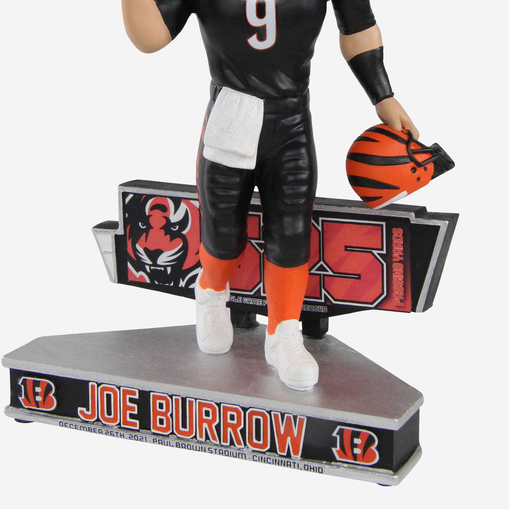 Joe Burrow Cincinnati hotsell Bengals Gamebreaker Bobblehead FOCO BRAND NEW ORIG BOX