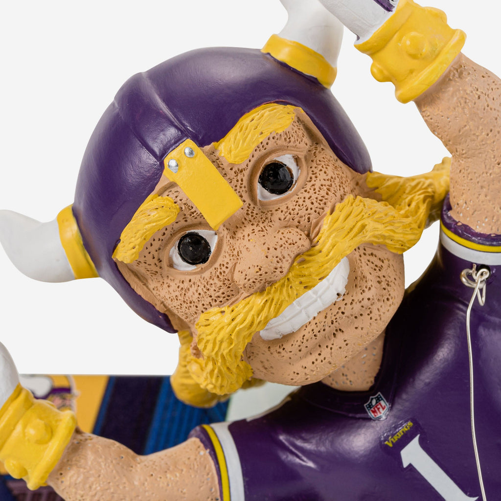 Viktor The Viking Minnesota Vikings Thanksgiving Mascot Bobblehead FOCO