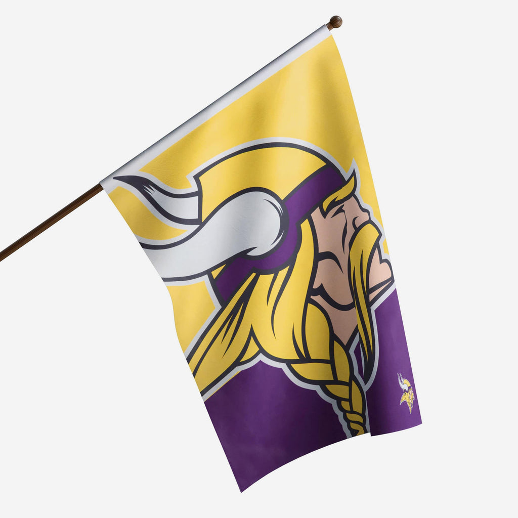 Minnesota Vikings Vertical Flag FOCO