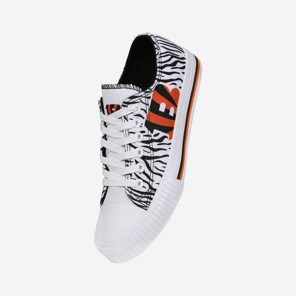 Cincinnati Reds Womens Stripe Canvas Shoe FOCO