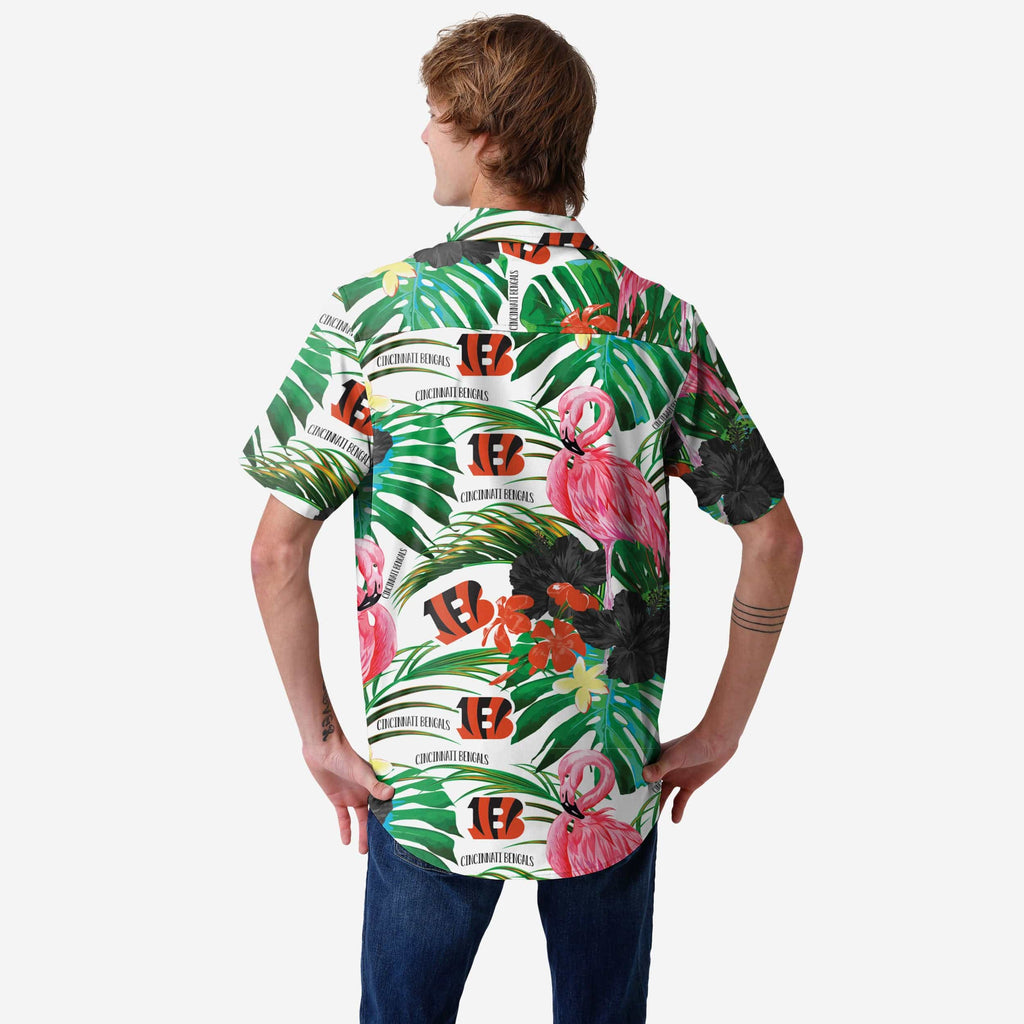 FOCO Cincinnati Bengals Flamingo Button Up Shirt, Mens Size: M