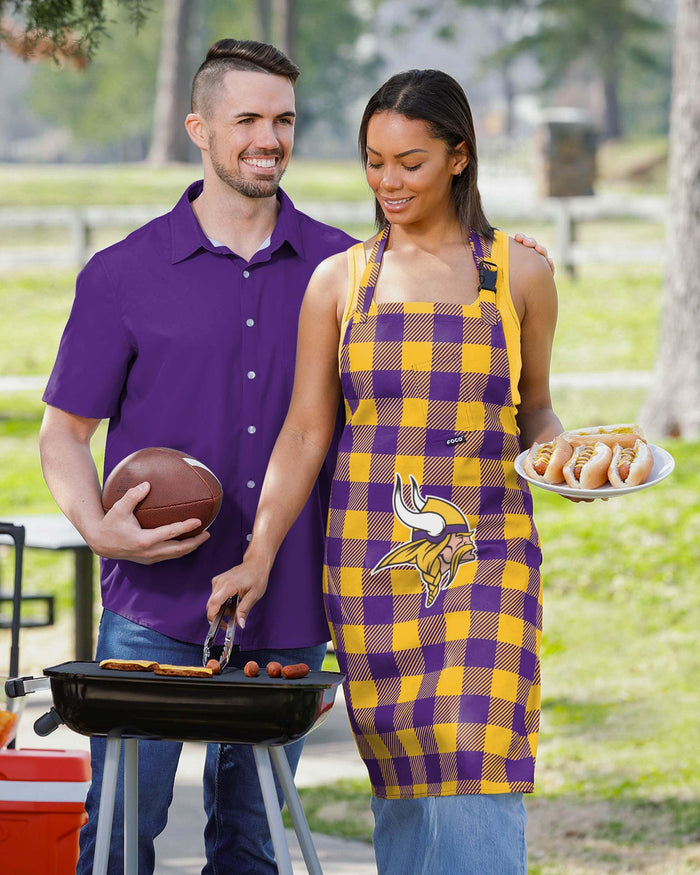 Minnesota Vikings Plaid Apron FOCO - FOCO.com