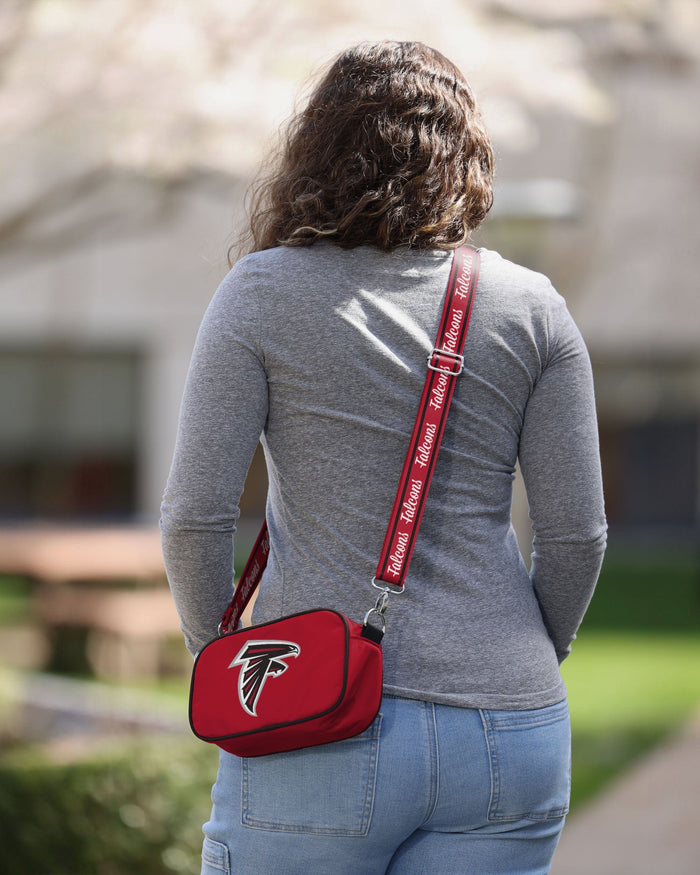 Atlanta Falcons Team Logo Crossbody Bag FOCO - FOCO.com