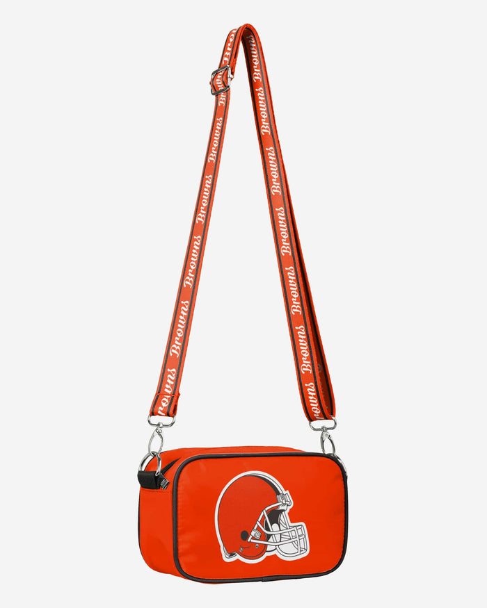 Cleveland Browns Team Logo Crossbody Bag FOCO - FOCO.com