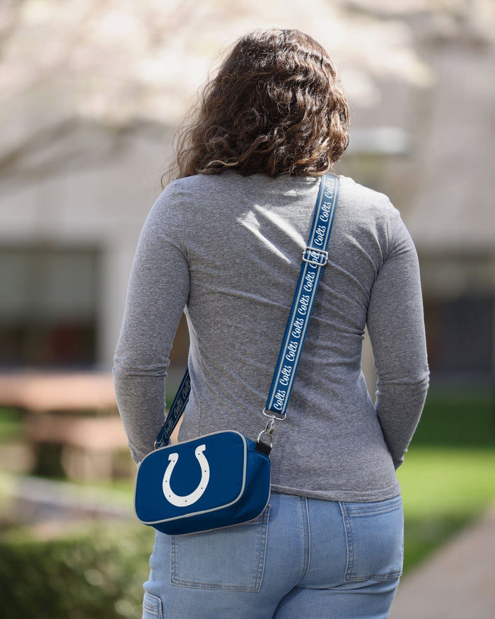 Indianapolis Colts Team Logo Crossbody Bag FOCO - FOCO.com