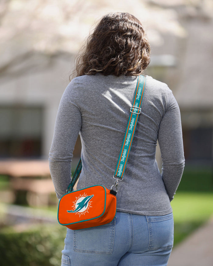 Miami Dolphins Team Logo Crossbody Bag FOCO - FOCO.com