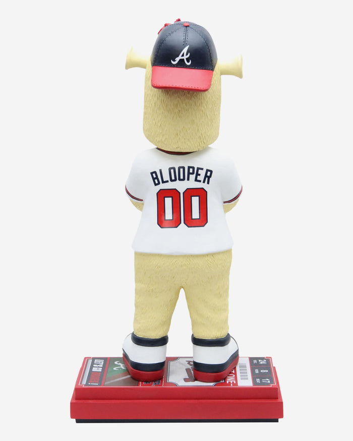 Braves mascot Blooper smashes his own bobblehead to win $500