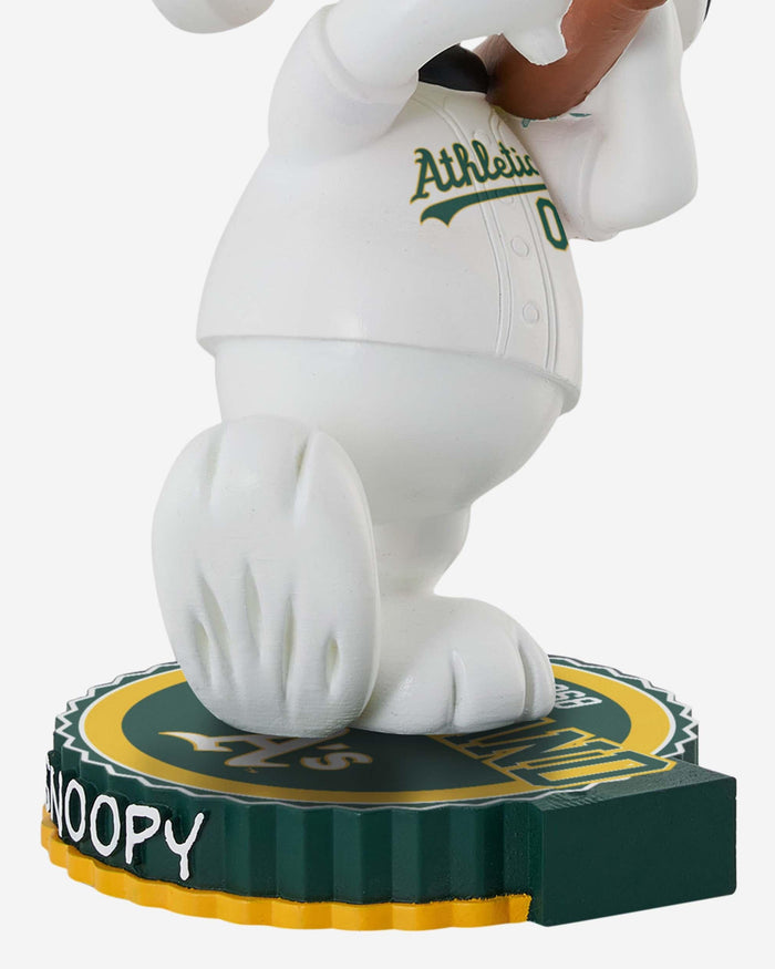 Oakland Athletics Snoopy Peanuts Bighead Bobblehead FOCO - FOCO.com