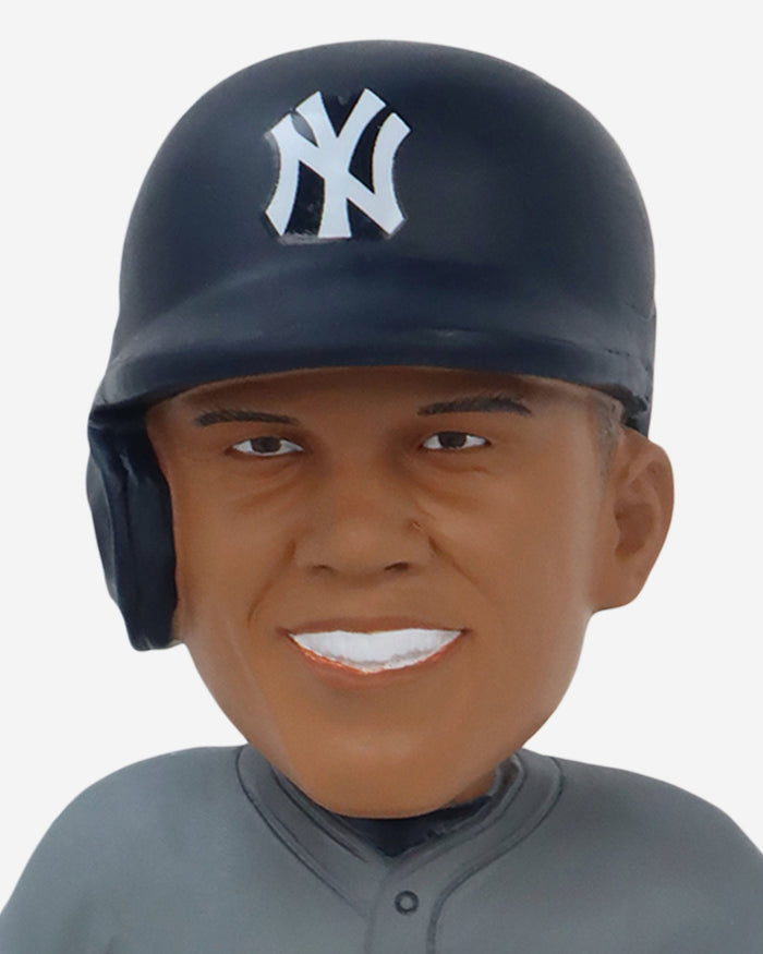 Juan Soto New York Yankees Bat Flip Gamebreaker Bobblehead FOCO - FOCO.com