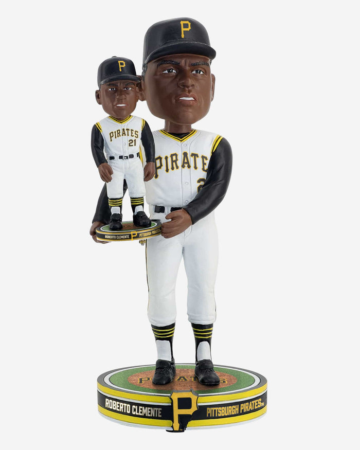 Roberto Clemente Pittsburgh Pirates Bobble Dubblz Bobblehead FOCO - FOCO.com