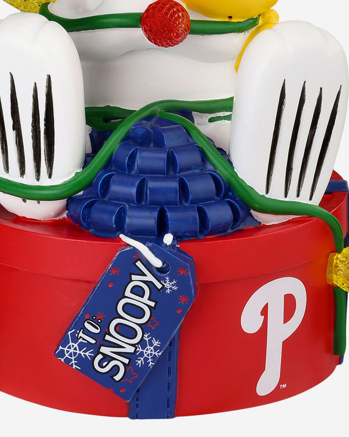 Philadelphia Phillies Snoopy & Woodstock Peanuts Christmas Light Up Bobblehead FOCO - FOCO.com