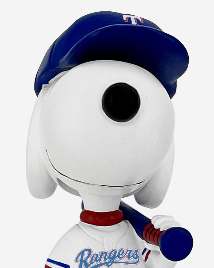 Texas Rangers Snoopy Peanuts Mini Bighead Bobblehead FOCO - FOCO.com