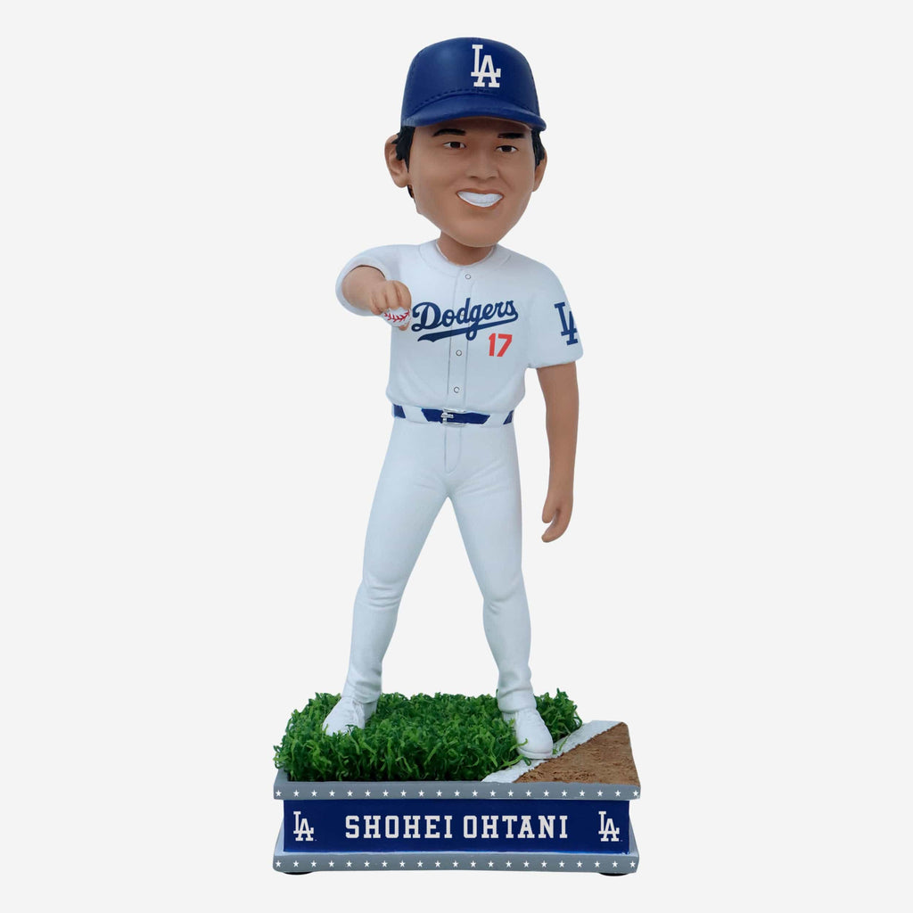 Shohei Ohtani Los Angeles Dodgers Field Star Bobblehead FOCO - FOCO.com