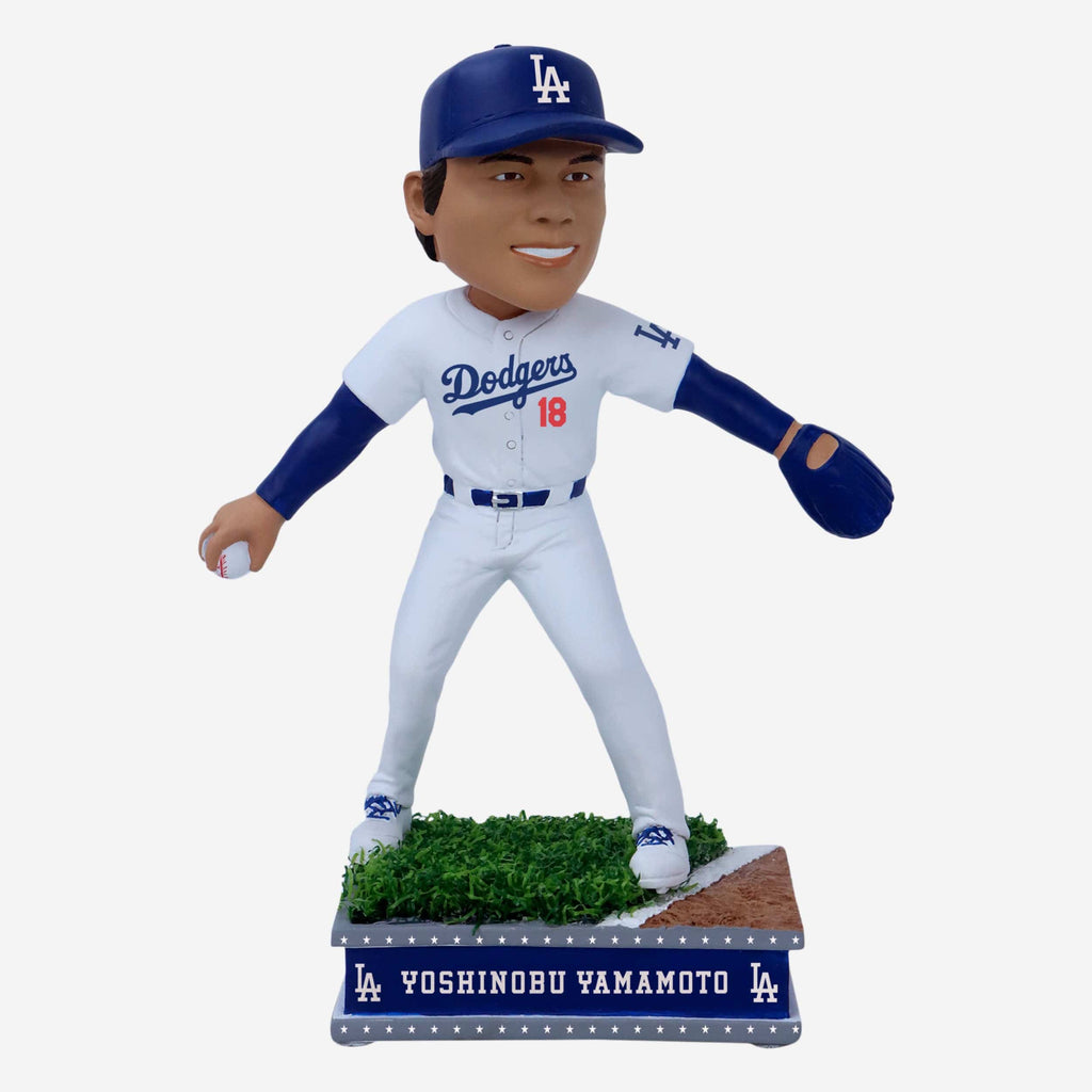 Yoshinobu Yamamoto Los Angeles Dodgers Field Star Bobblehead FOCO - FOCO.com