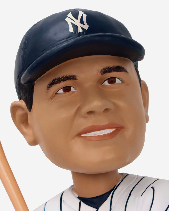 Babe Ruth New York Yankees Legendary Number 3 Bobblehead FOCO - FOCO.com