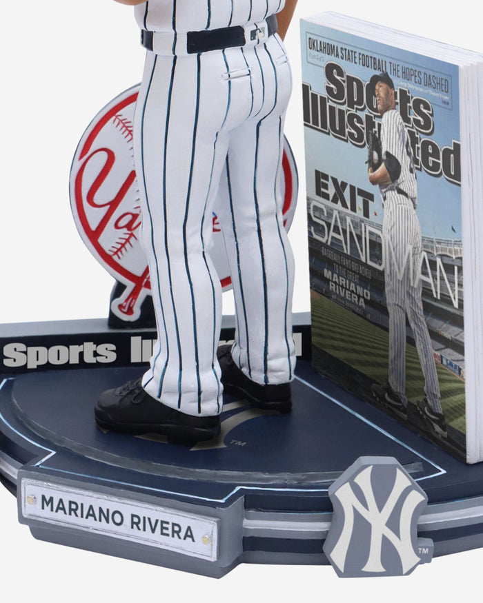 Mariano Rivera New York Yankees Sports Illustrated Cover Bobblehead FOCO - FOCO.com