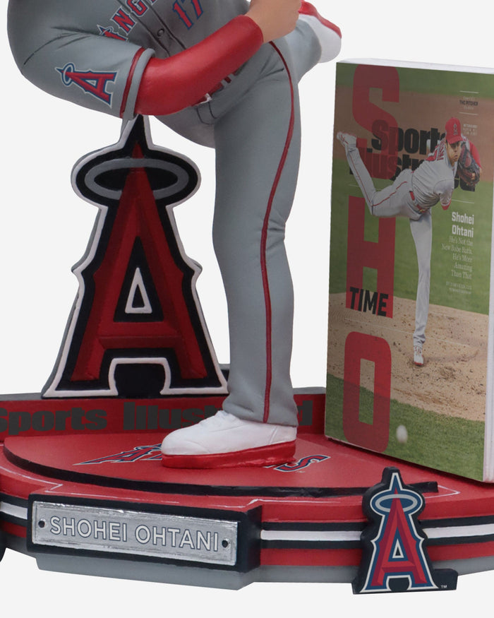 Shohei Ohtani Los Angeles Angels Pitching Sports Illustrated Cover Bobblehead FOCO - FOCO.com