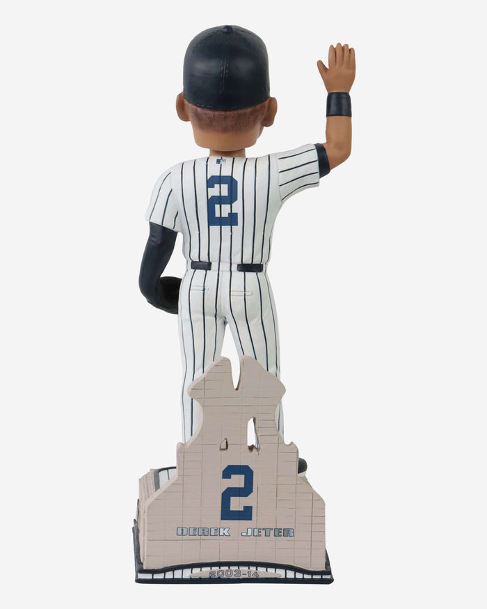 Derek Jeter New York Yankees Captain Bobblehead FOCO