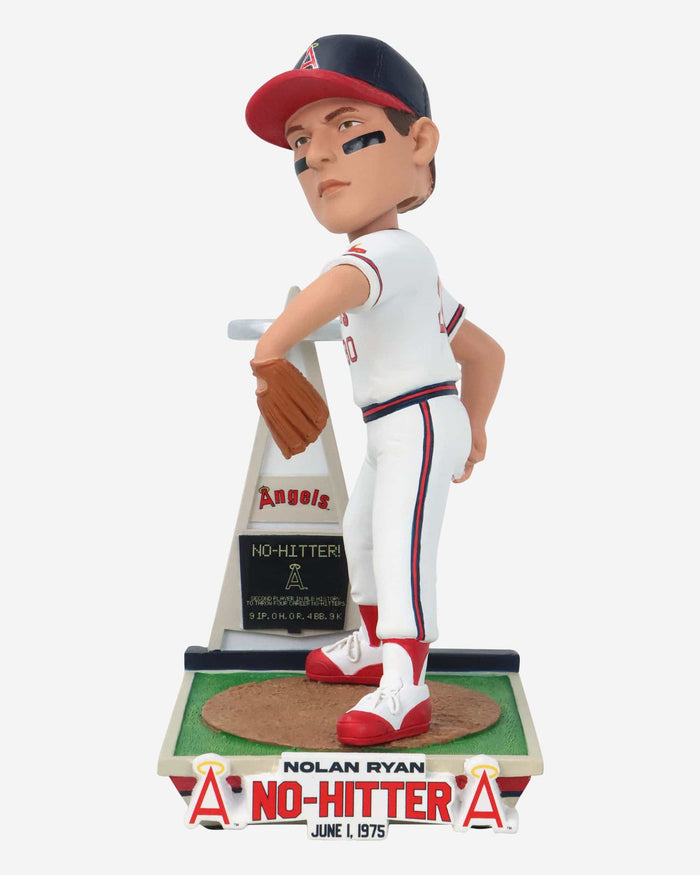 Nolan Ryan California Angels 1975 No Hitter Bobblehead FOCO