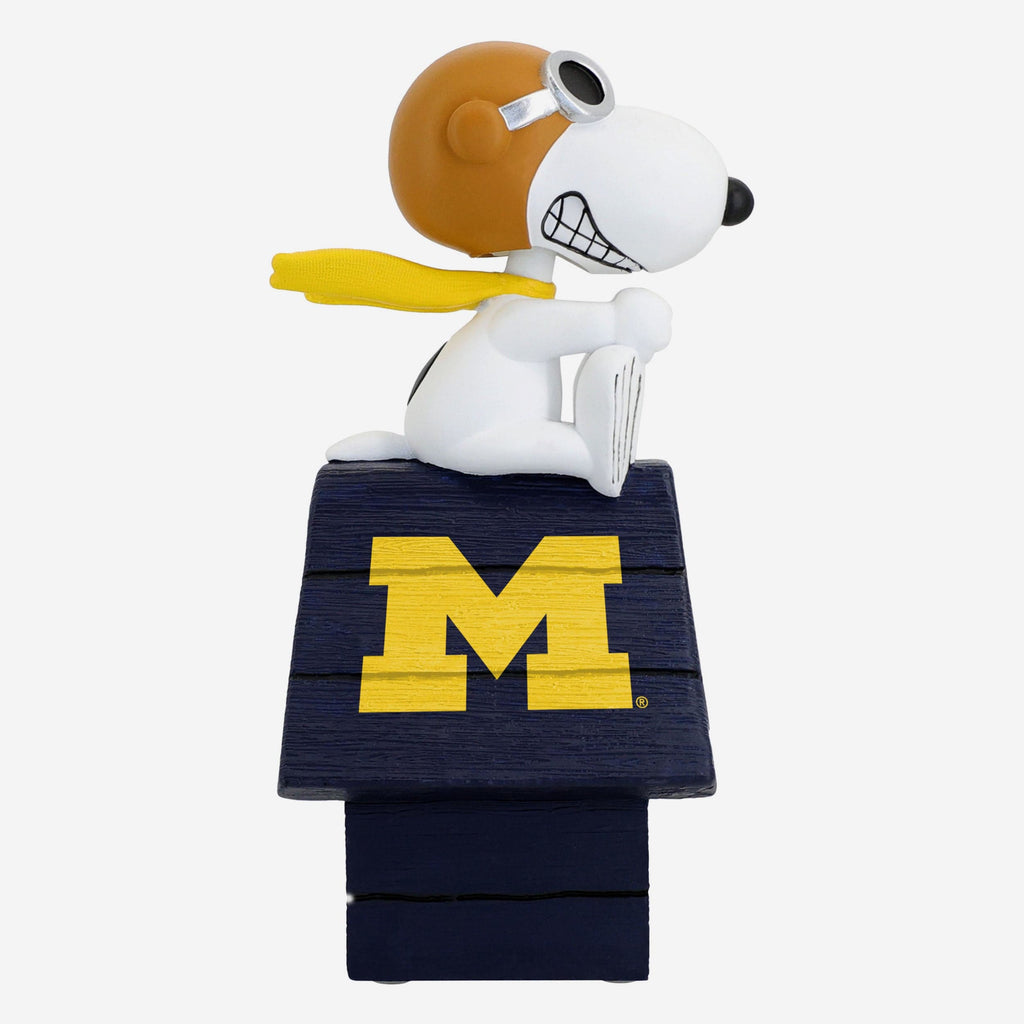 Michigan Wolverines Snoopy 2024 Peanuts Flying Ace Bobblehead FOCO - FOCO.com