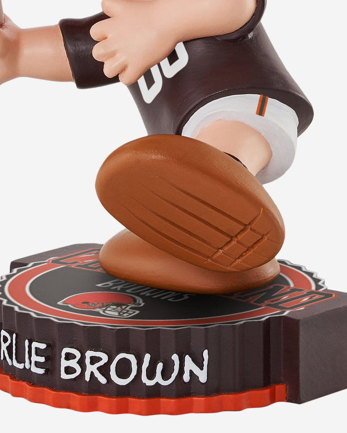 Cleveland Browns Charlie Brown Peanuts Bighead Bobblehead FOCO - FOCO.com