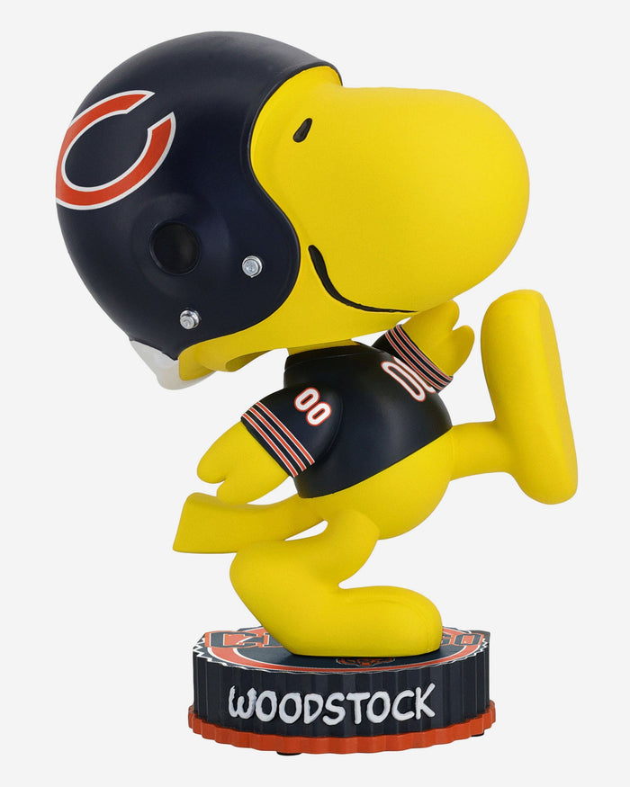 Chicago Bears Woodstock Peanuts Bighead Bobblehead FOCO - FOCO.com