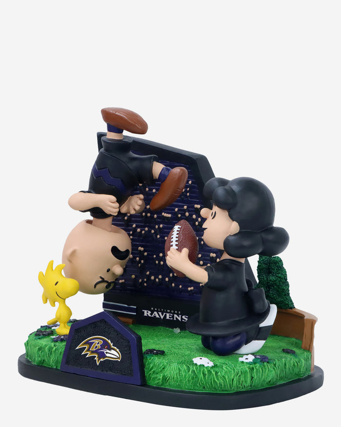 Baltimore Ravens Peanuts Football Kickoff Mini Bobblehead Scene FOCO - FOCO.com