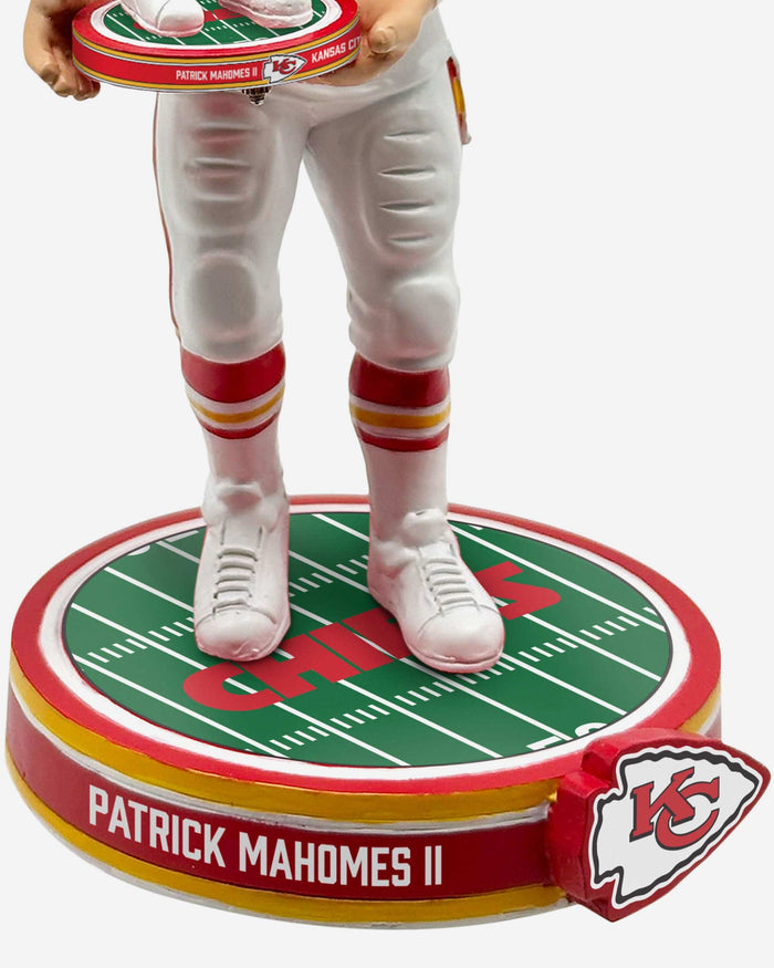 Patrick Mahomes Kansas City Chiefs Bobble Dubblz Bobblehead FOCO - FOCO.com