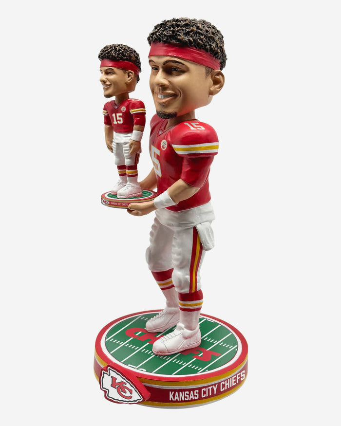 Patrick Mahomes Kansas City Chiefs Bobble Dubblz Bobblehead FOCO - FOCO.com