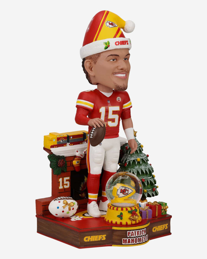 Patrick Mahomes Kansas City Chiefs Holiday Snowglobe Bobblehead FOCO - FOCO.com