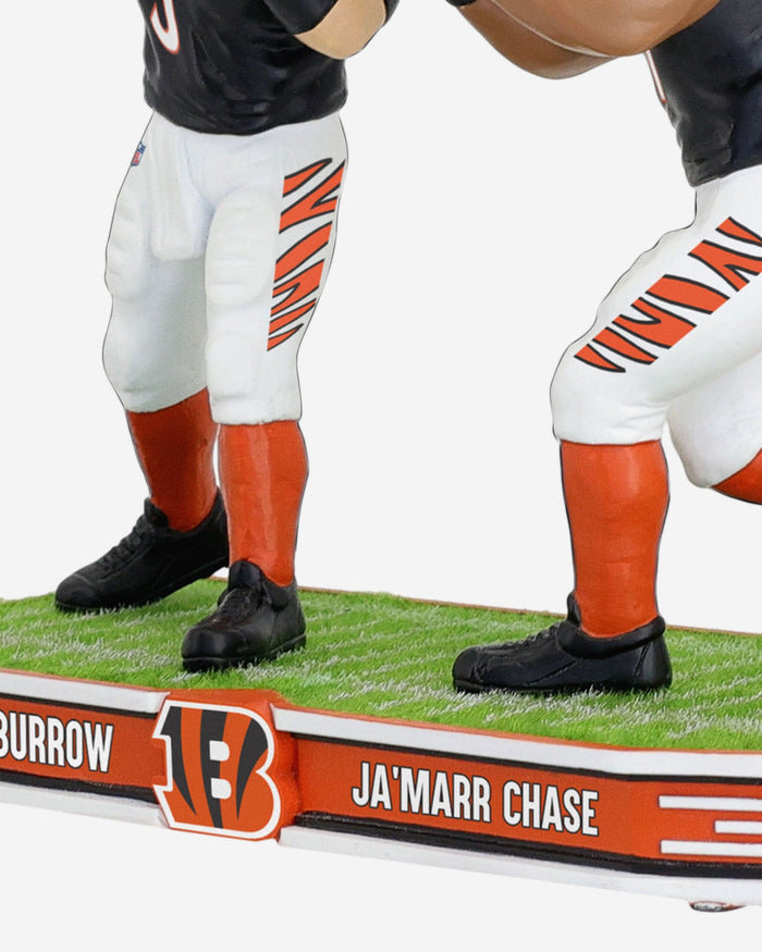 Joe Burrow & Ja'Marr Chase Cincinnati Bengals Field Stars Dual Bobblehead FOCO - FOCO.com