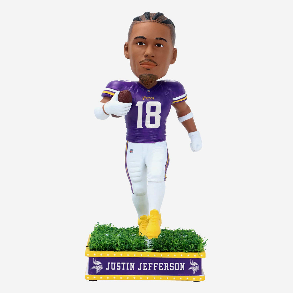 Justin Jefferson Minnesota Vikings Field Star Bobblehead FOCO - FOCO.com