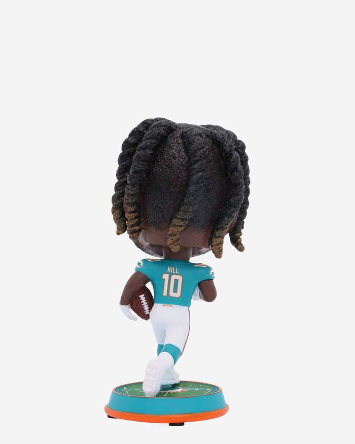 Tyreek Hill Miami Dolphins Field Stripe Mini Bighead Bobblehead FOCO - FOCO.com