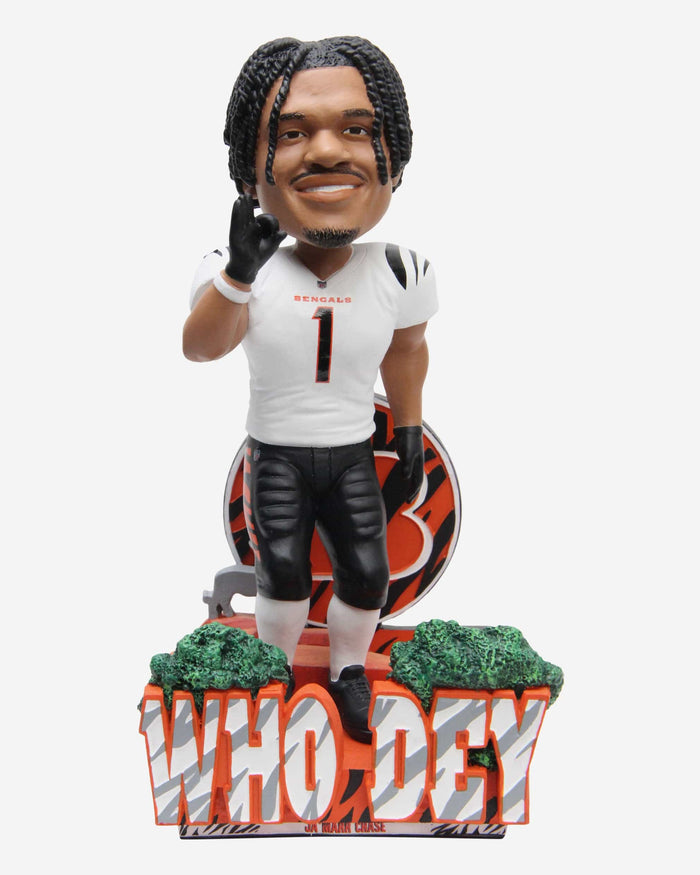 Ja'Marr Chase Cincinnati Bengals 2022 Alternate Helmet Bobblehead FOCO