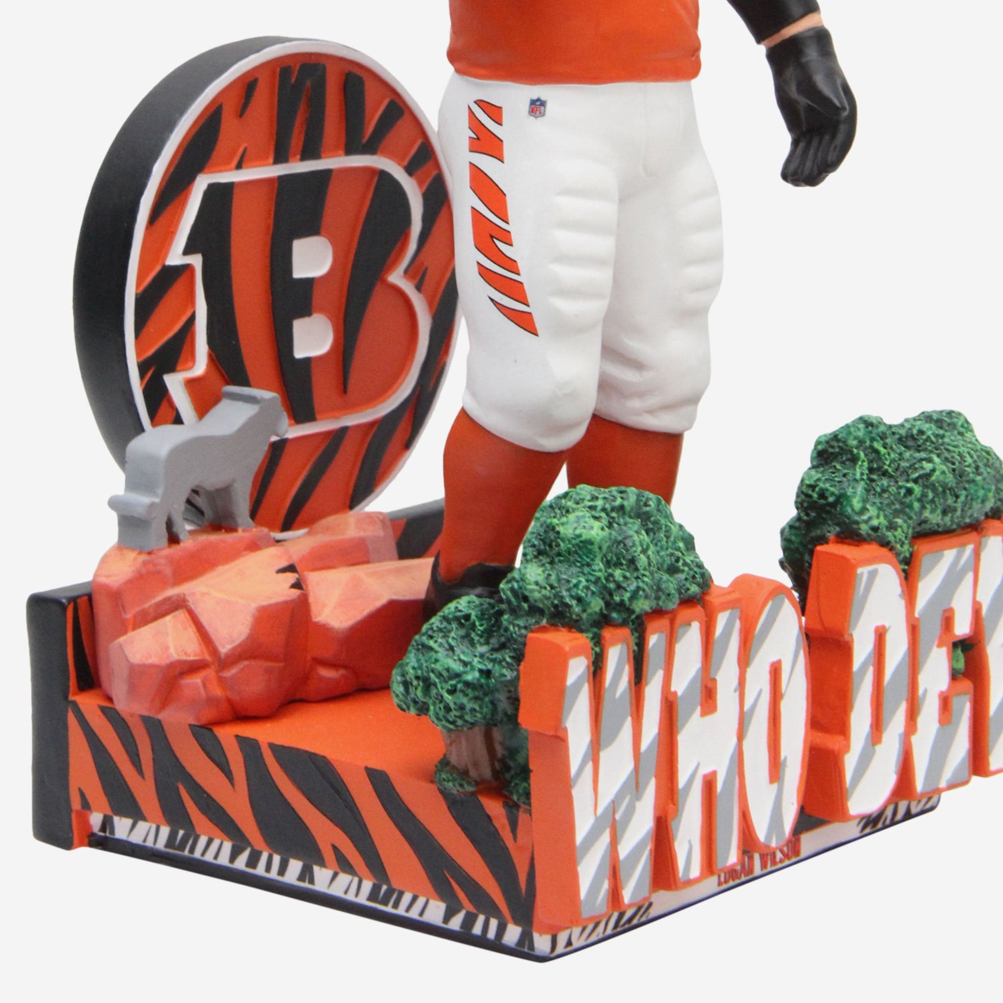 FOCO Bengals bobbleheads feature White Bengal Tiger uniforms, helmets