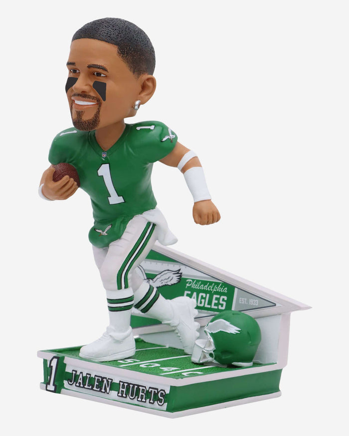 Jalen Hurts Philadelphia Eagles Kelly Green Uniform Bobblehead FOCO - FOCO.com