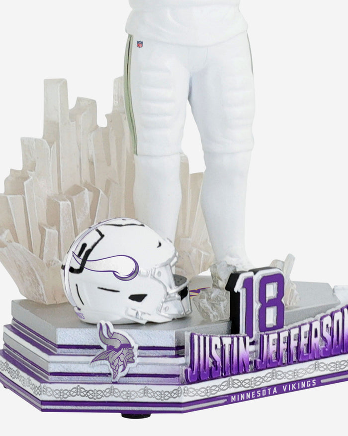 Justin Jefferson Minnesota Vikings Winter Warrior Bobblehead FOCO - FOCO.com