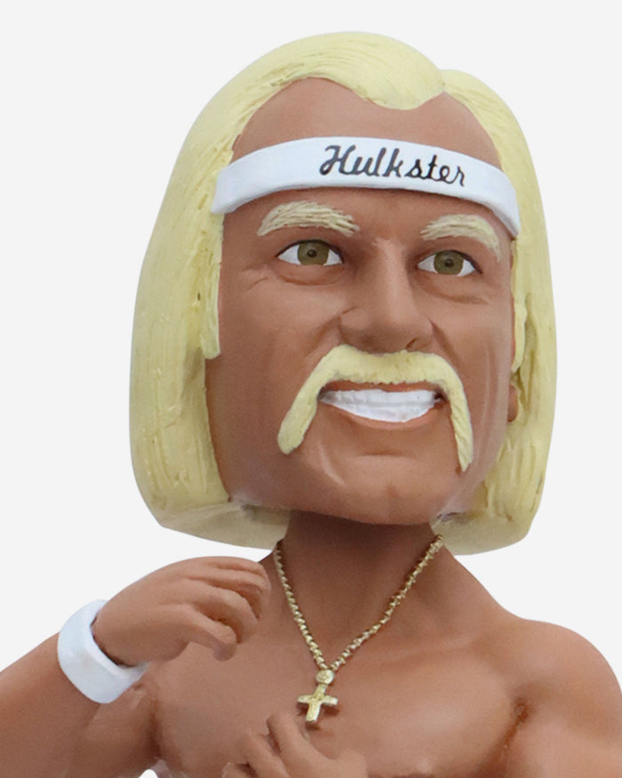 Hulk Hogan WWE Sports Illustrated Cover Bobblehead FOCO - FOCO.com