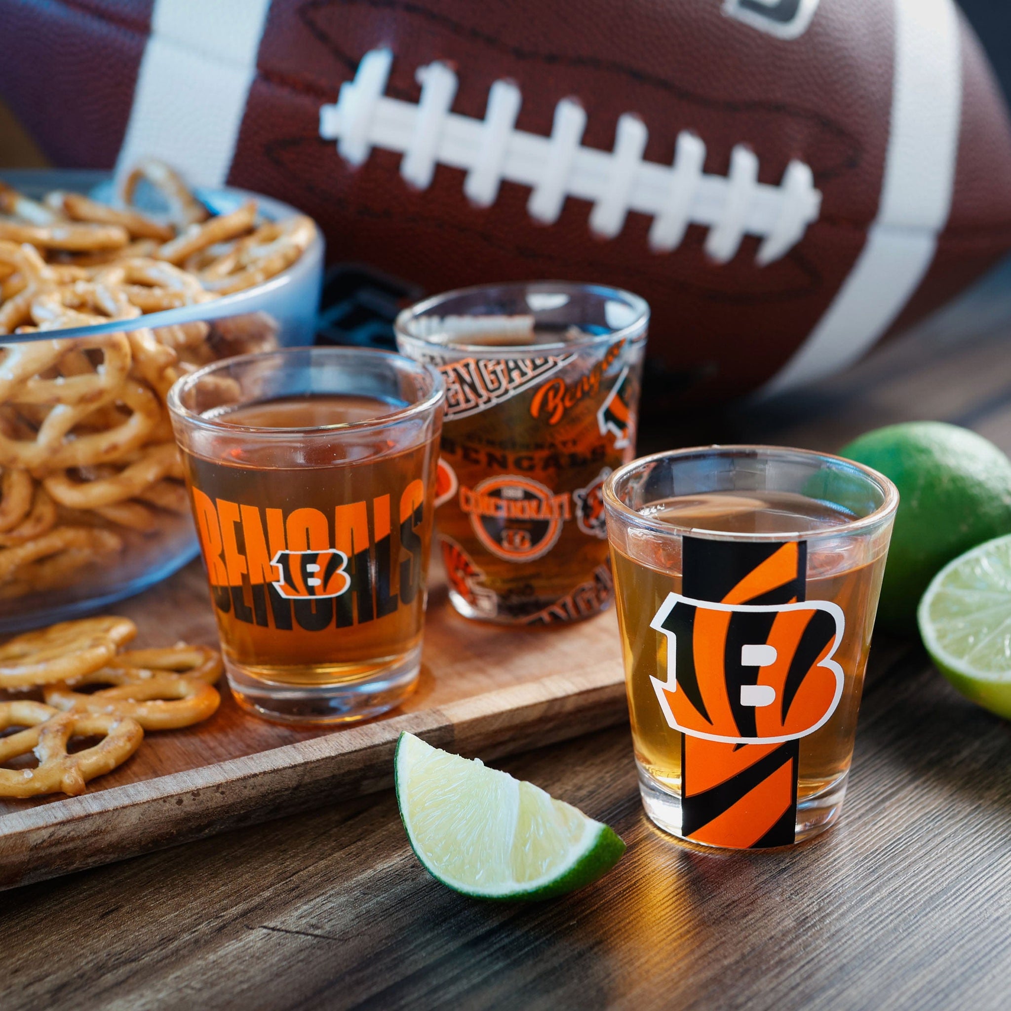 Officially Licensed NFL Cincinnati Bengals 24 oz. Eagle Tumbler