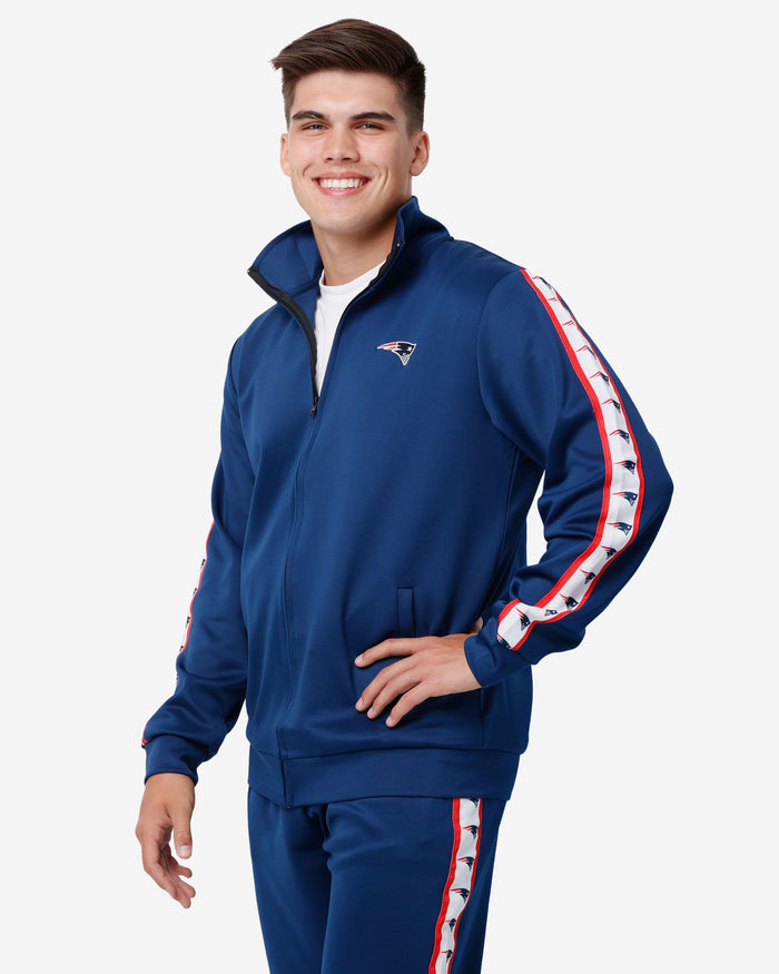 FOCO New England Patriots Fashion Track Suit, Mens Size: L