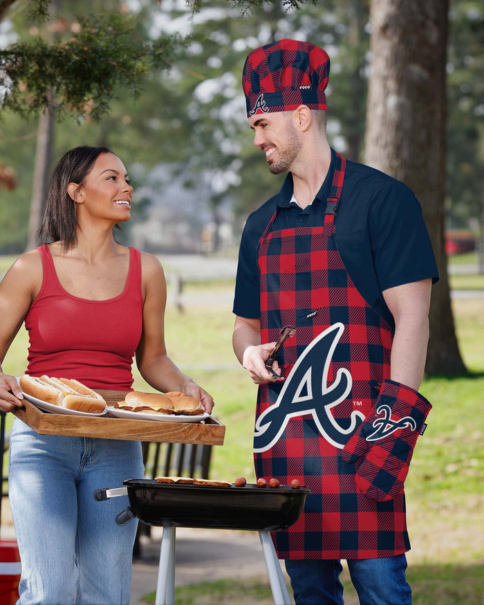 Atlanta Braves Plaid Chef Set FOCO - FOCO.com