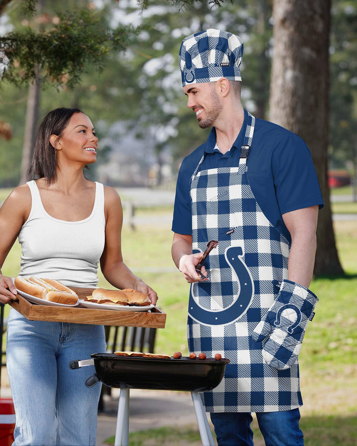 Indianapolis Colts Plaid Chef Set FOCO - FOCO.com