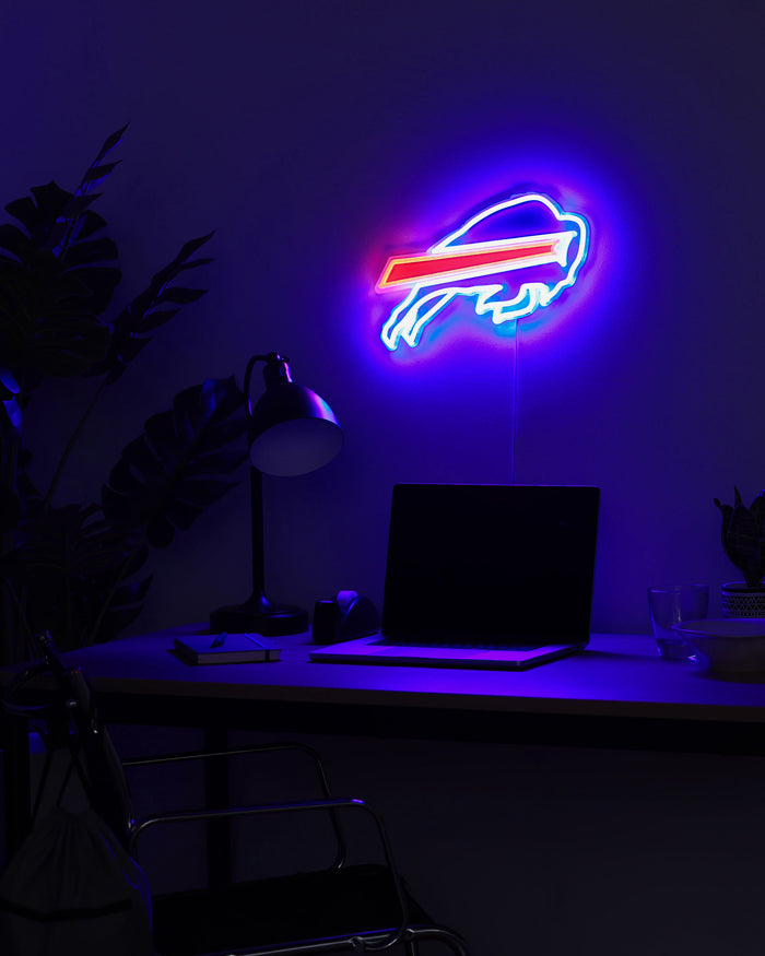 Buffalo Bills LED Neon Light Up Team Logo Sign FOCO - FOCO.com