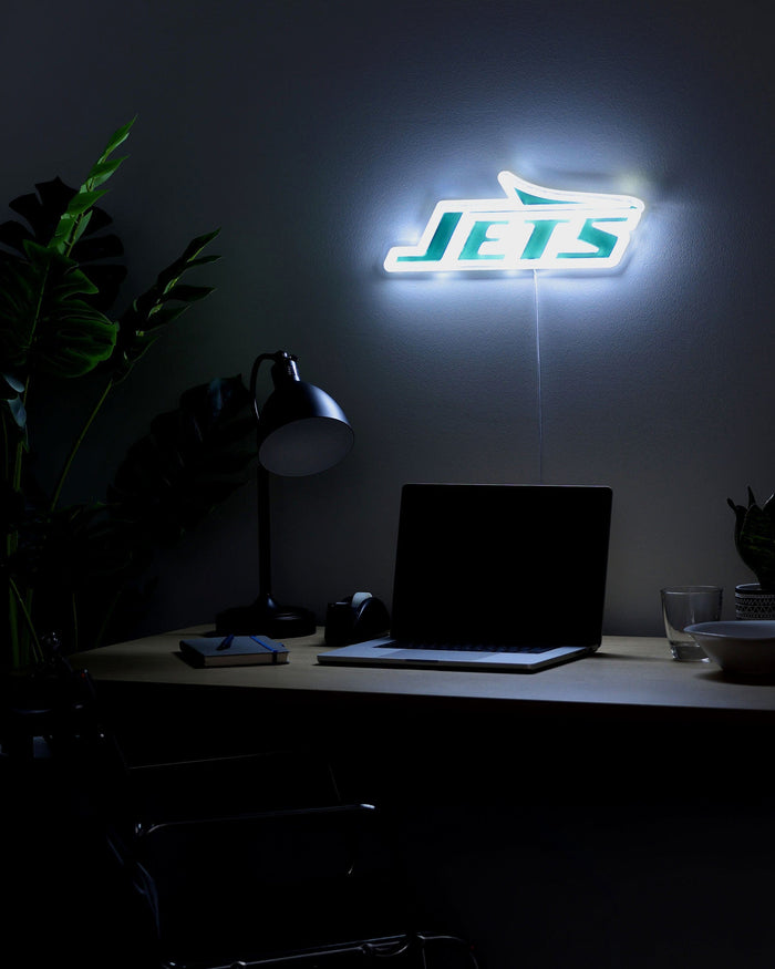 New York Jets LED Neon Light Up Team Logo Sign FOCO - FOCO.com