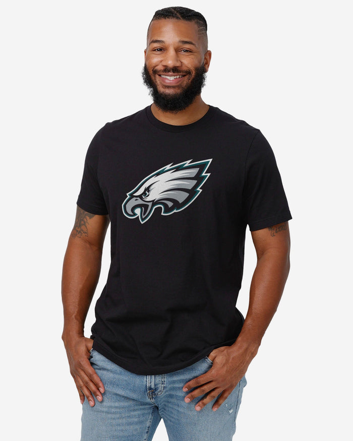 Philadelphia Eagles Primary Logo T-Shirt FOCO - FOCO.com